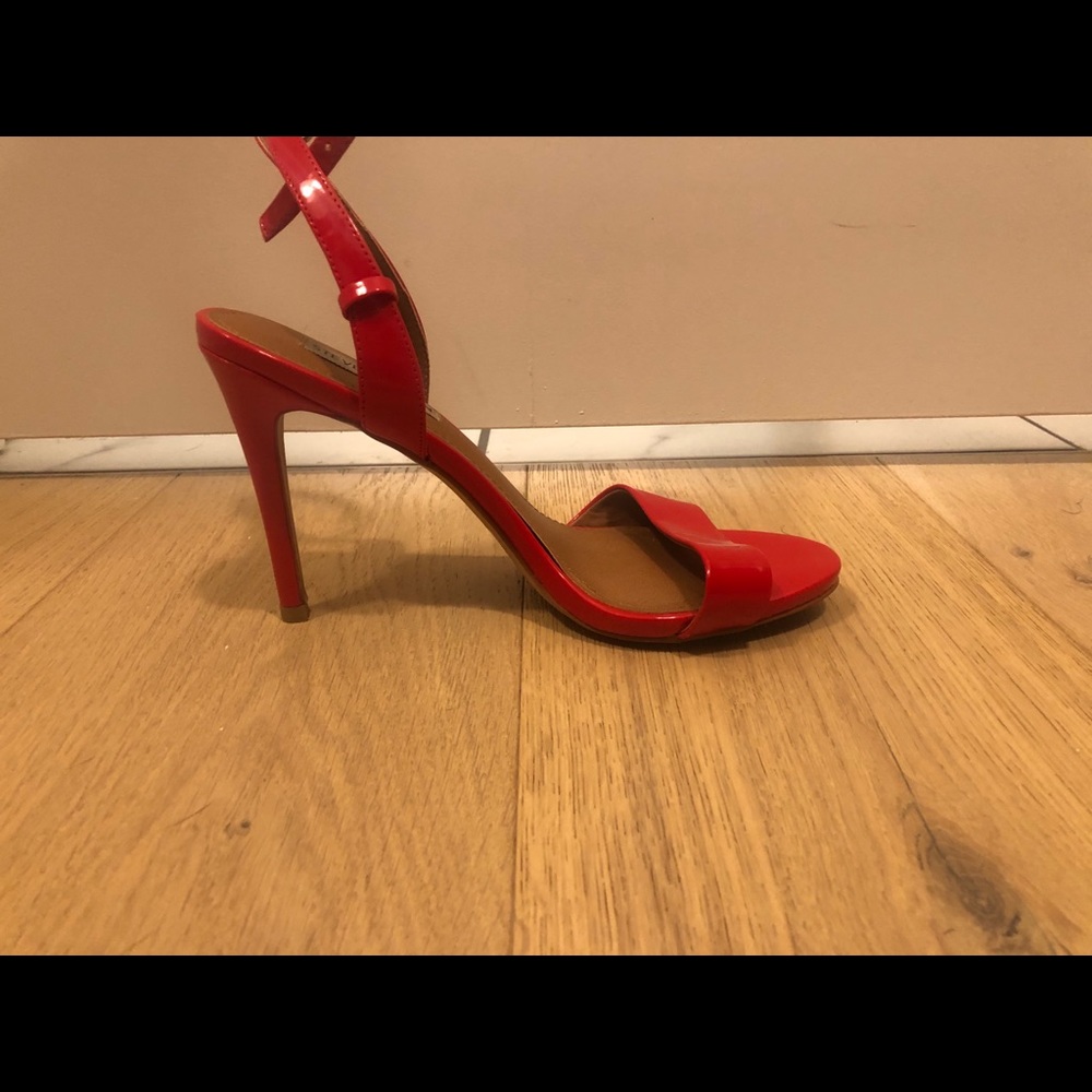 Steve Madden heels